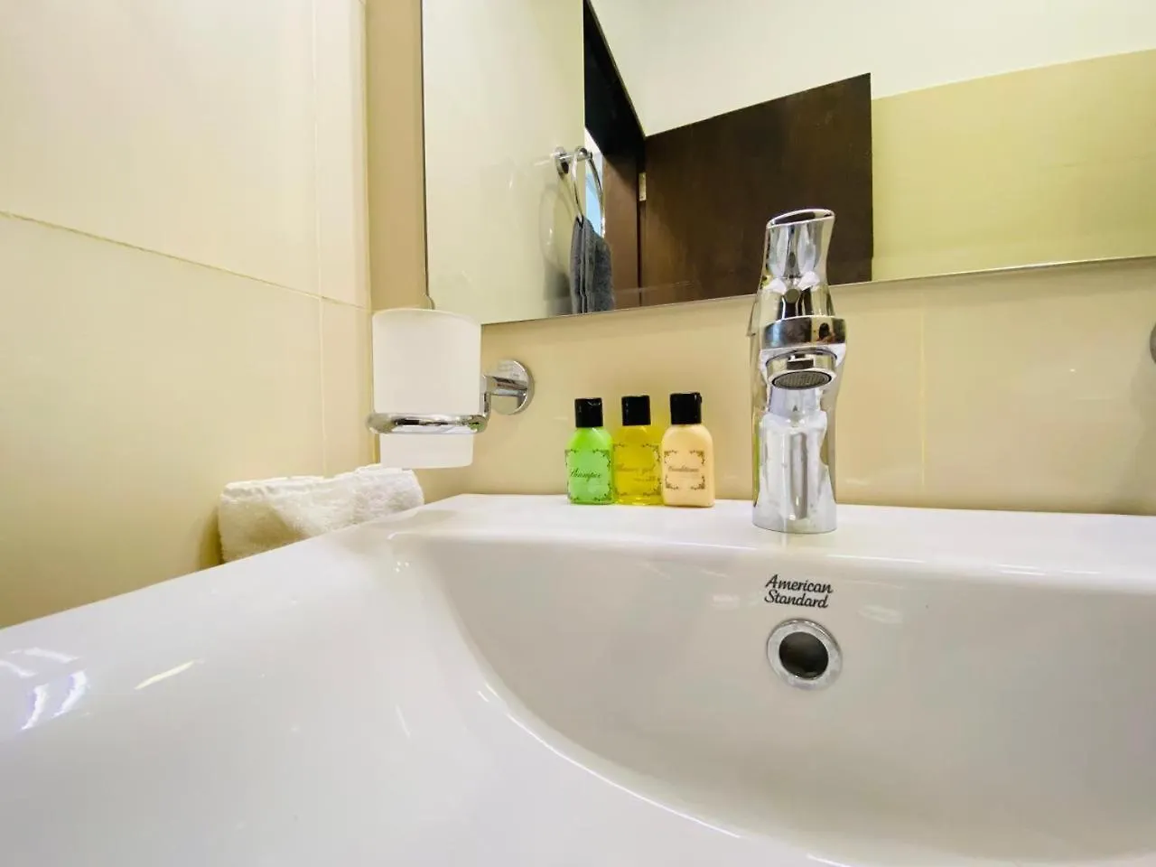 נגומבו Ocean Breeze Residence Blue Sky
